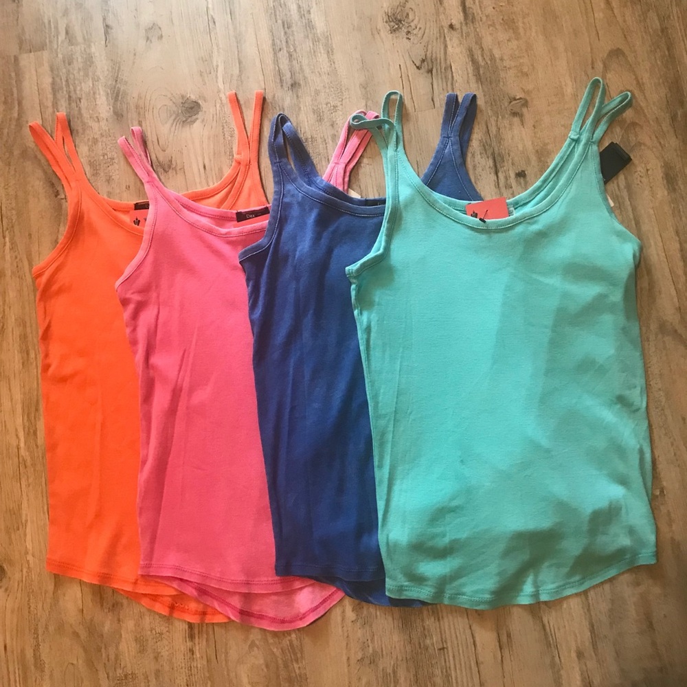 Amazing TANK TOP - Picture 3 of 3